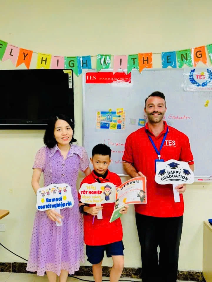 Chị Hoàng Huyền (Phụ huynh bạn Spiderman – Nhật Anh)